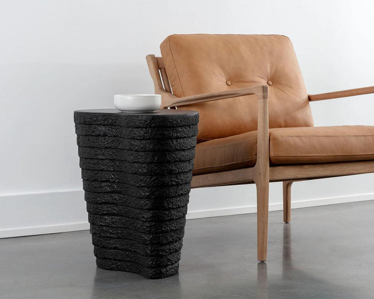 Mojave End Table - Maison Vogue