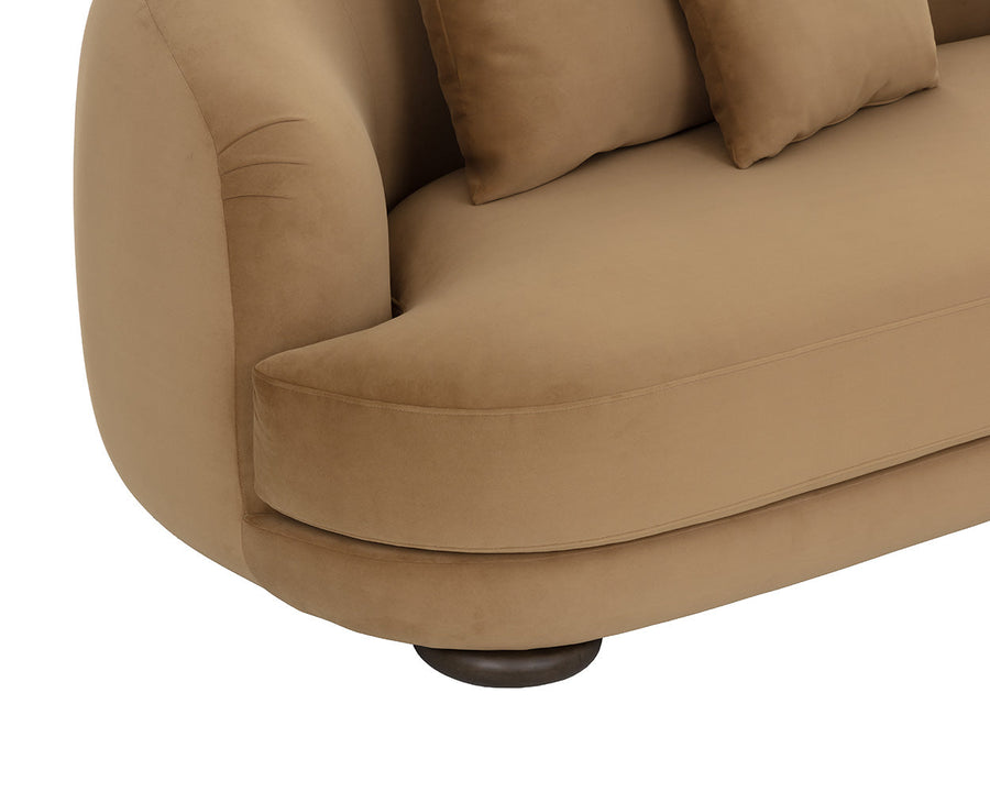 Valentina Sofa-Kona Camel