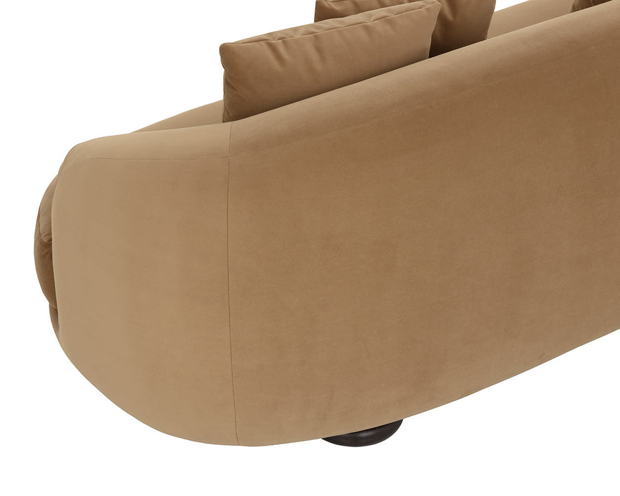 Valentina Sofa-Kona Camel