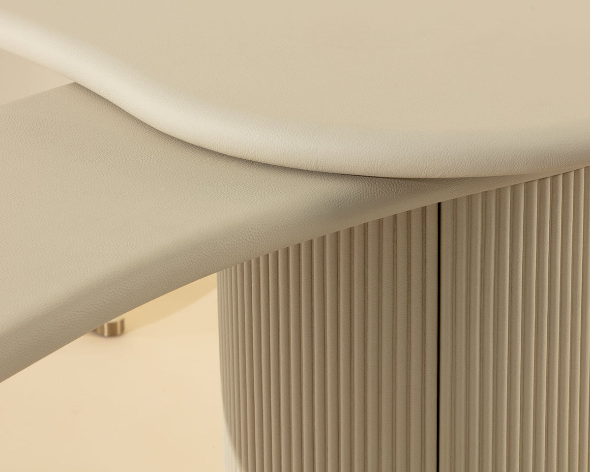Mariposa Desk