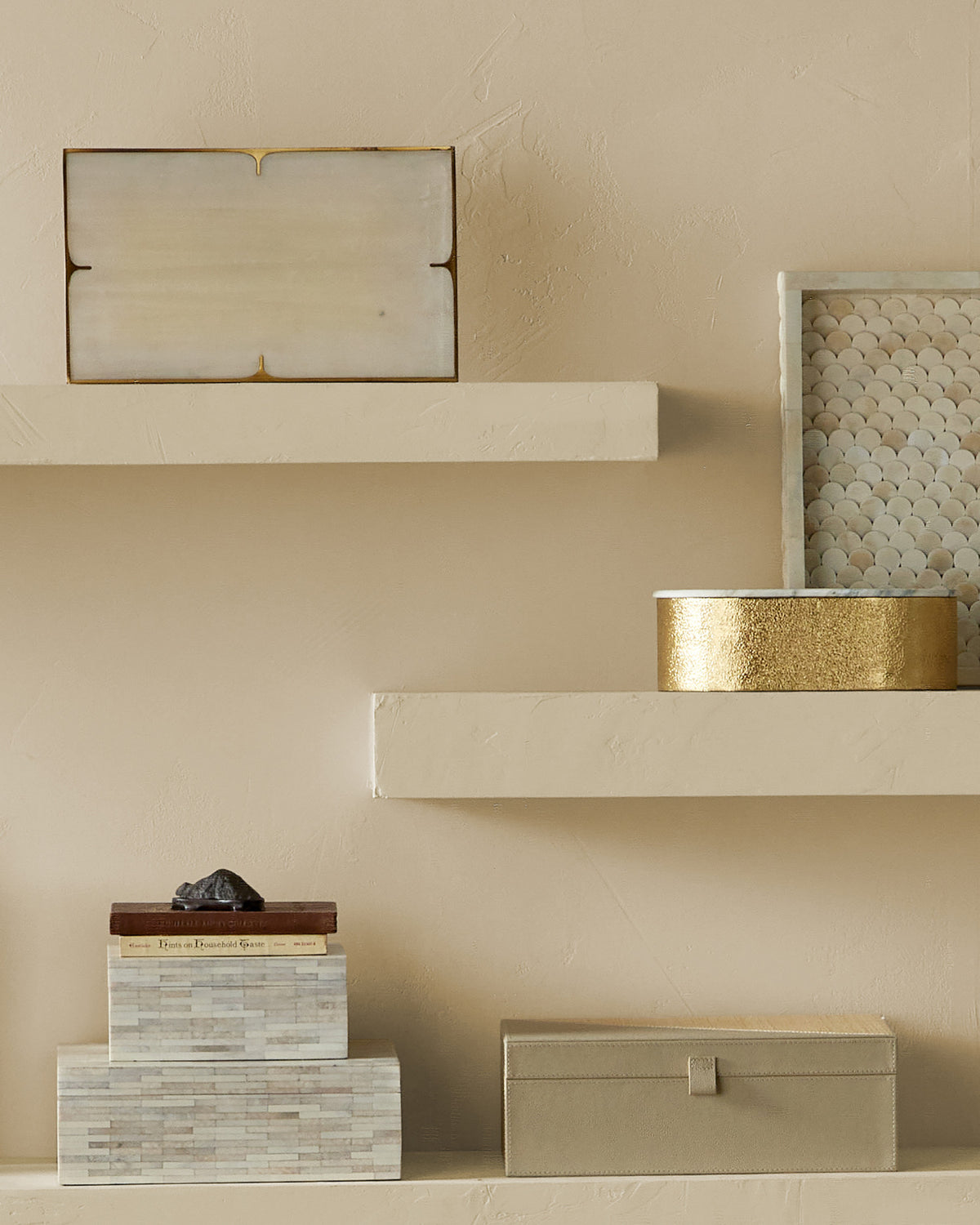 Orin Ivory Box Set of 2