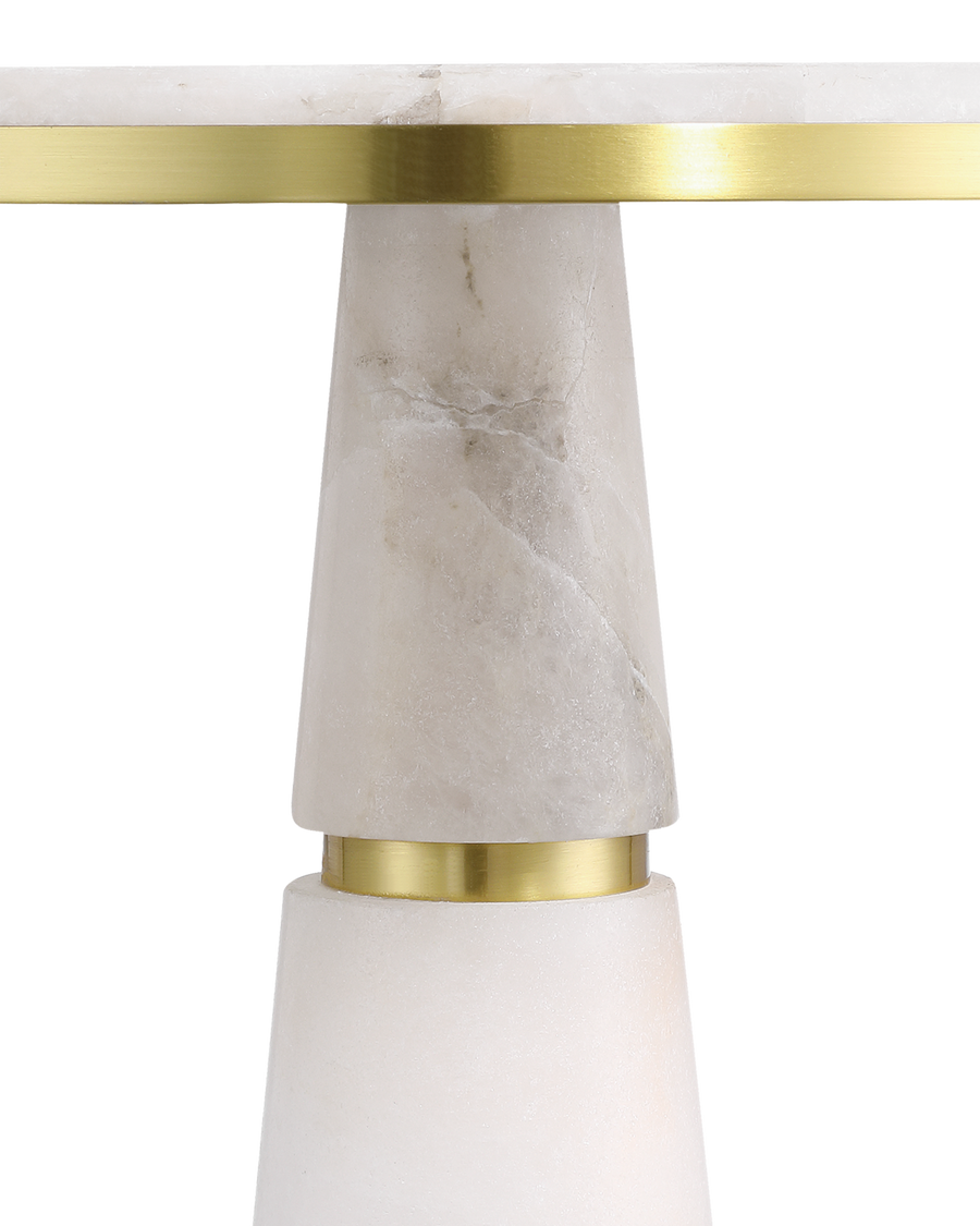 Eleanora Drinks Table