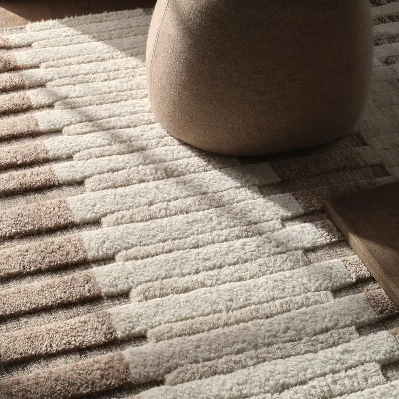 Lina Rug