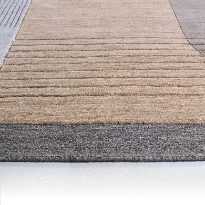 Esra Rug