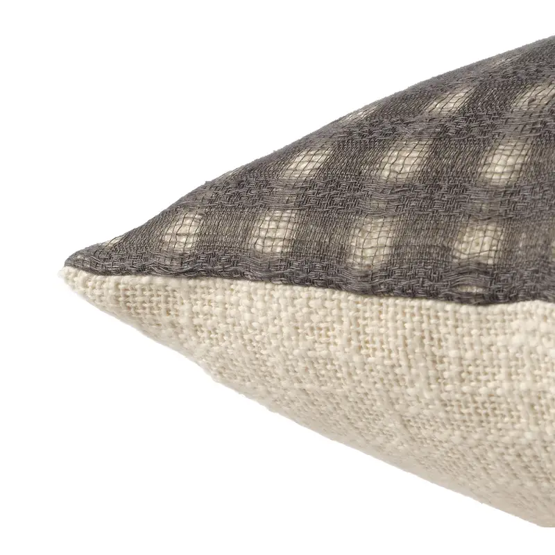 Ishana Pillow