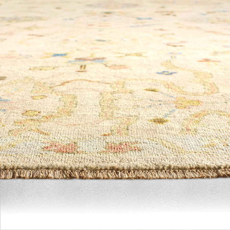 Aveline Rug