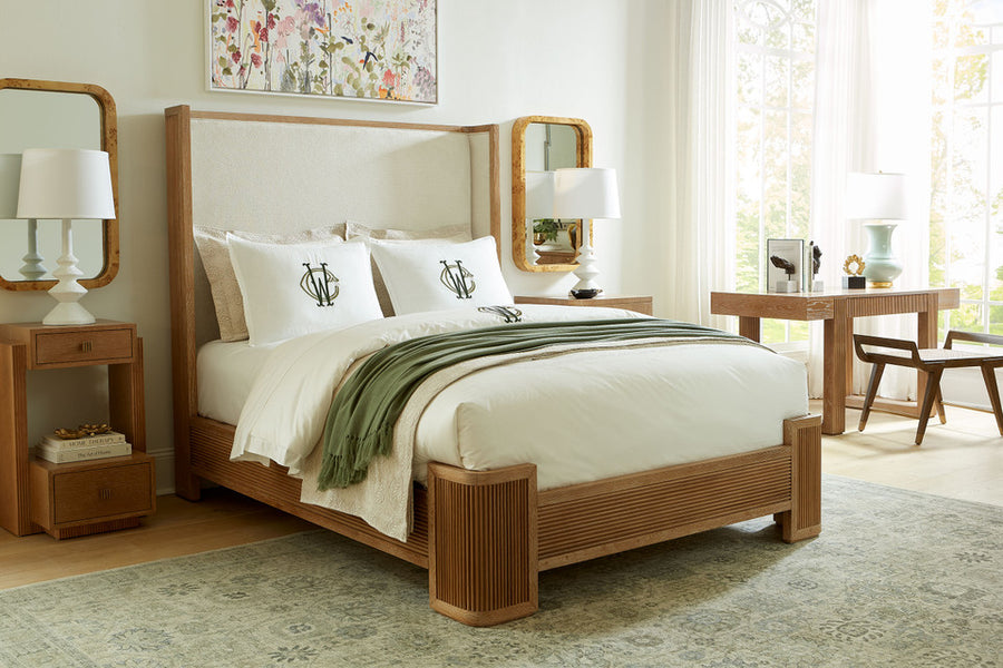 Atlas Queen Bed, Soft Glow Oak