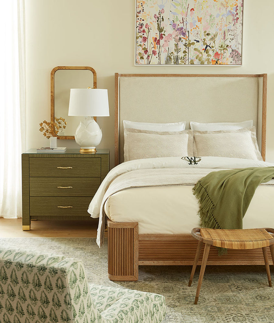 Atlas King Bed, Soft Glow Oak