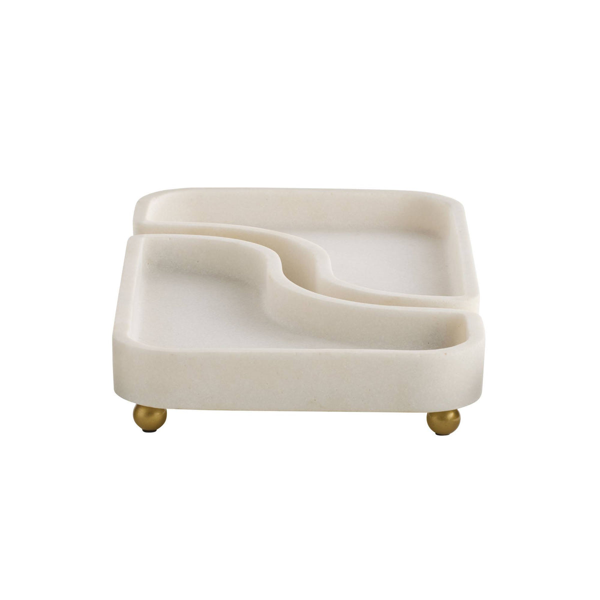 Lily Tray