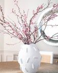 Bracque Large Vase, Blanc de Chine