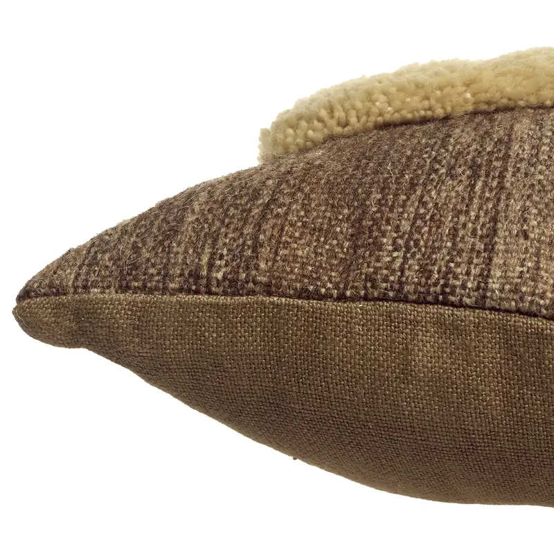 Roxy Pillow
