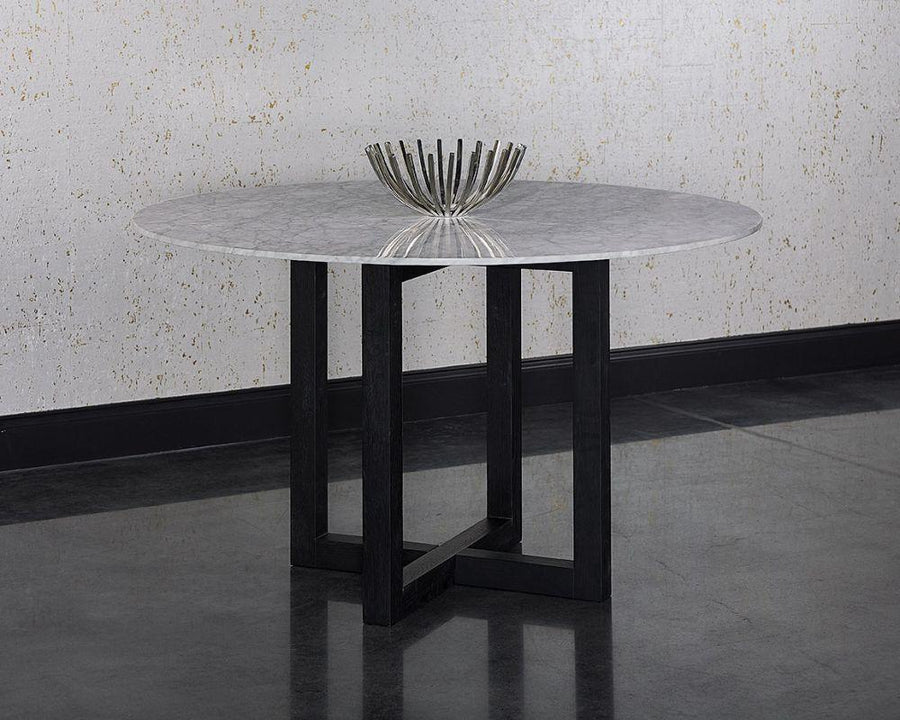 Zola Dining Table - Maison Vogue