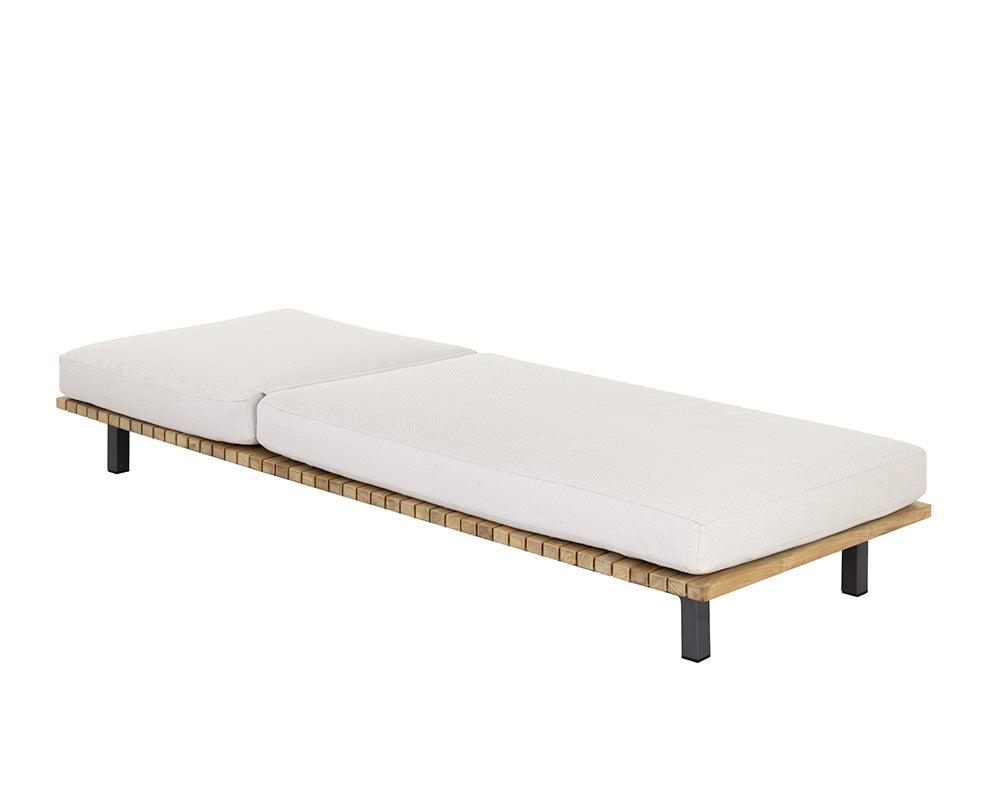 Geneve Lounger - Palazzo Cream - Maison Vogue
