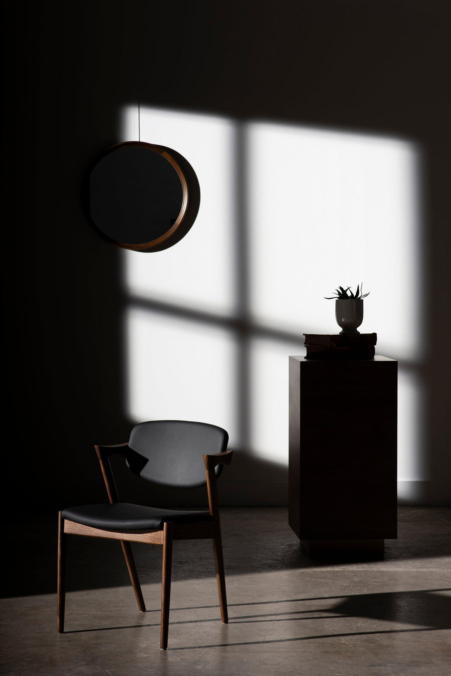Kalli Dining Chair-Black - Maison Vogue