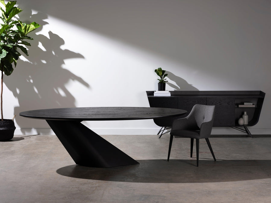 Oblo Dining Table- Onyx 94.5
