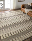 Izza Rug - Maison Vogue