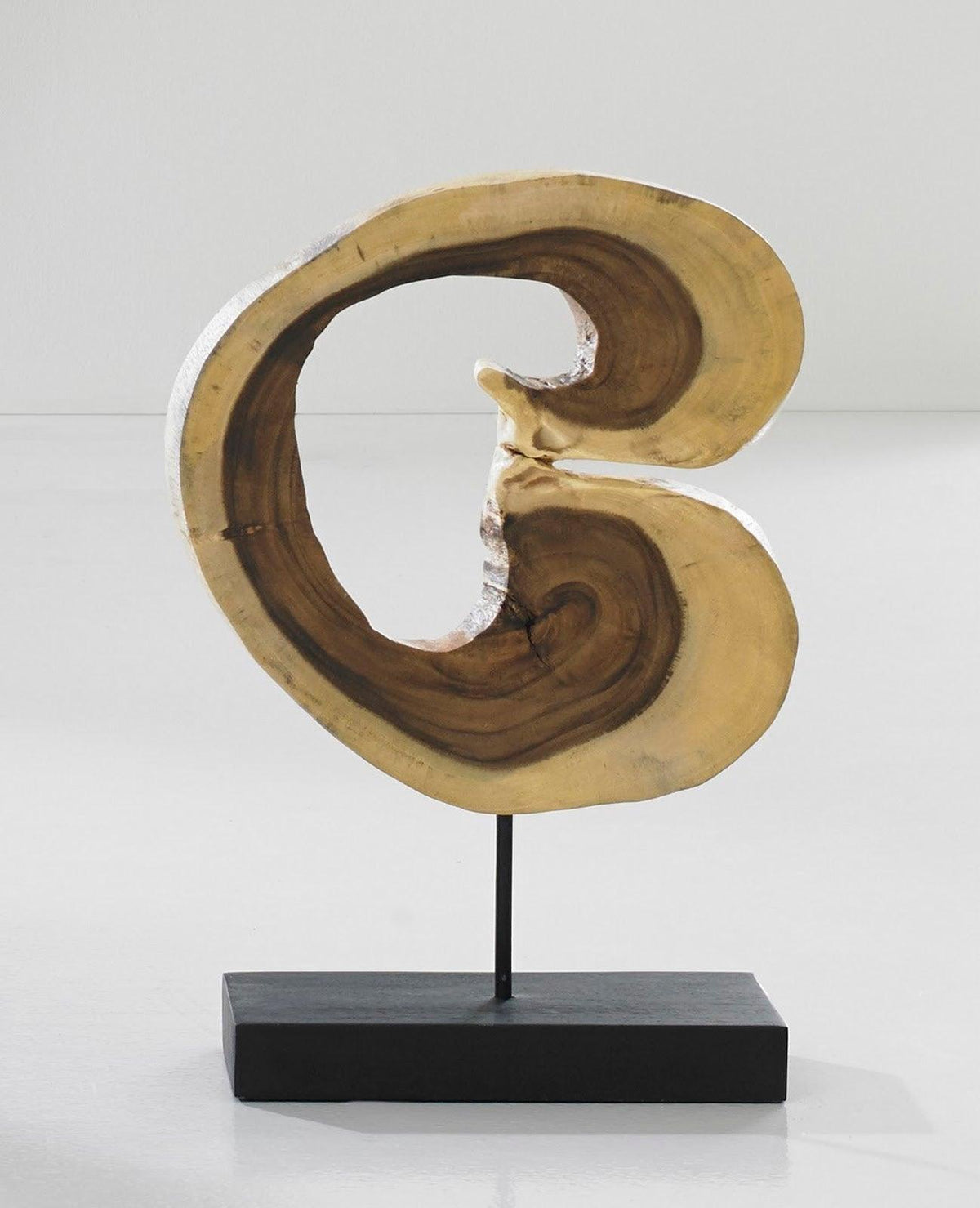 Creature Sculpture on Stand Natural - Maison Vogue