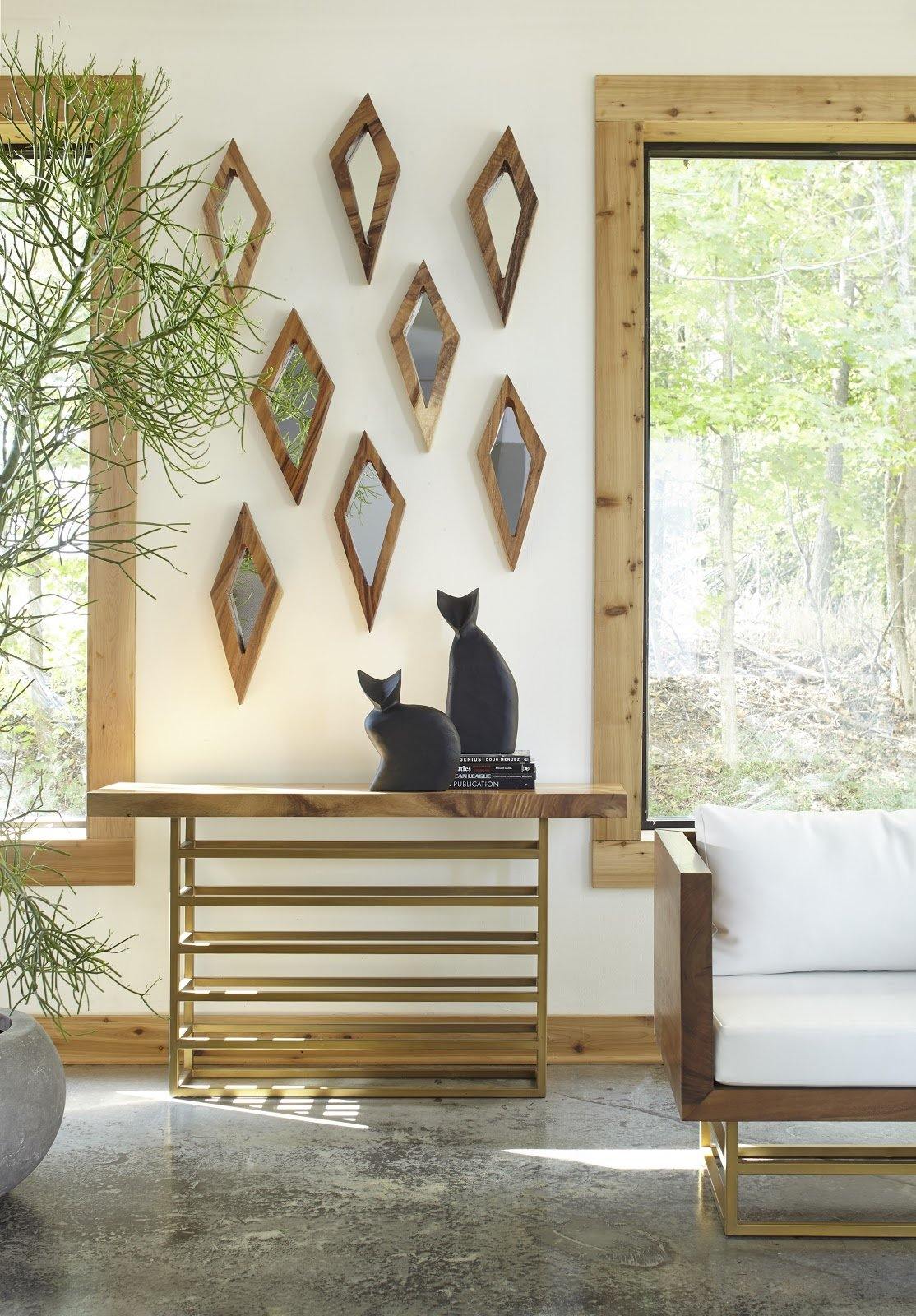 Diamond Chamcha Wood Mirror MD, Natural - Maison Vogue