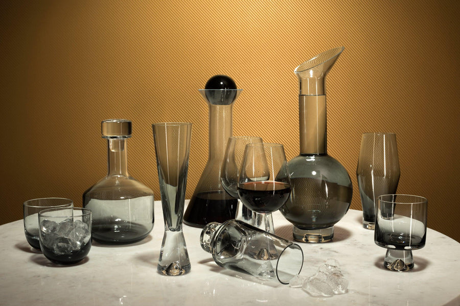 Tank Wine Glasses-Black (Set of 2) - Maison Vogue