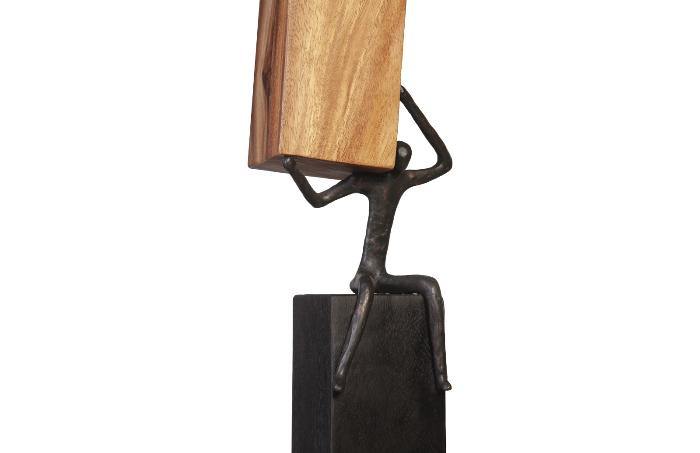 Atlas Lifting Sculpture - Maison Vogue